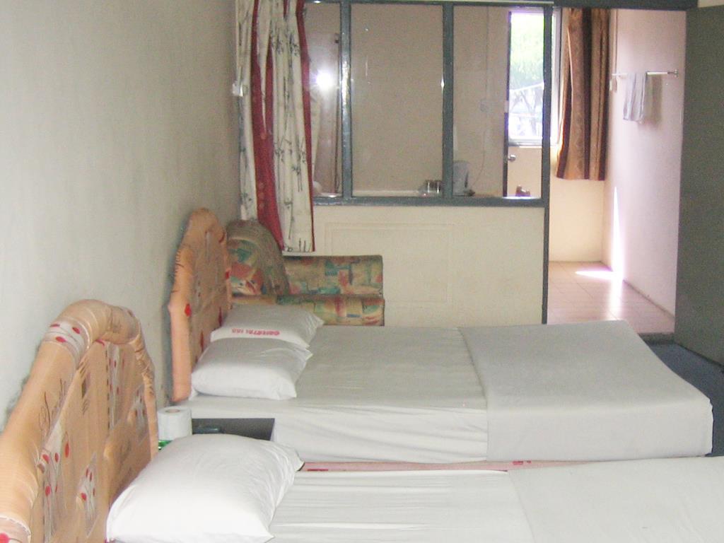Oriental Inn Кучінг Екстер'єр фото